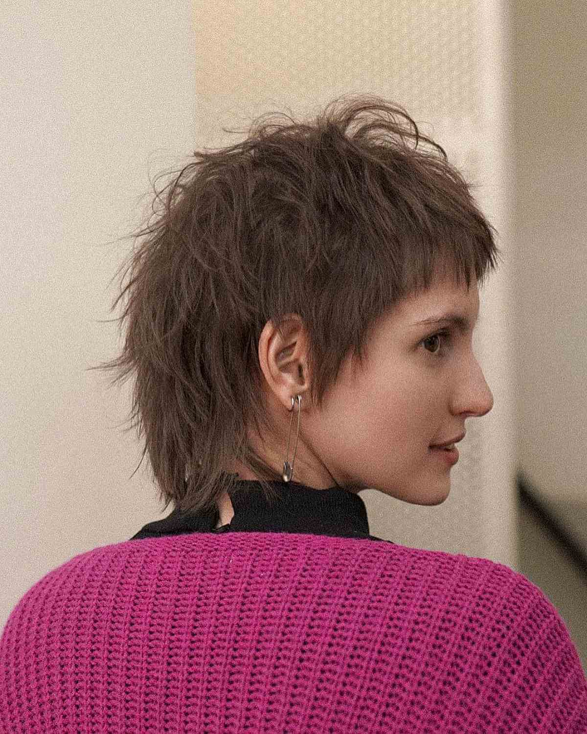 1980’s-Inspired Short Shaggy Mullet