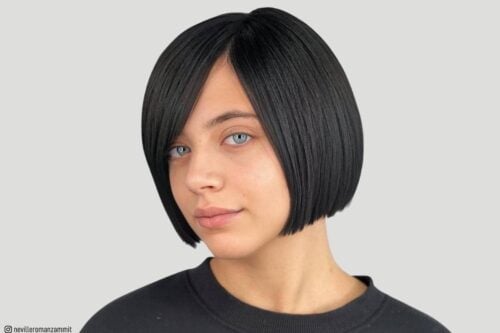 blunt cut side part bob