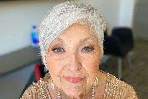 Hairstyles for women over 60 with grey hair