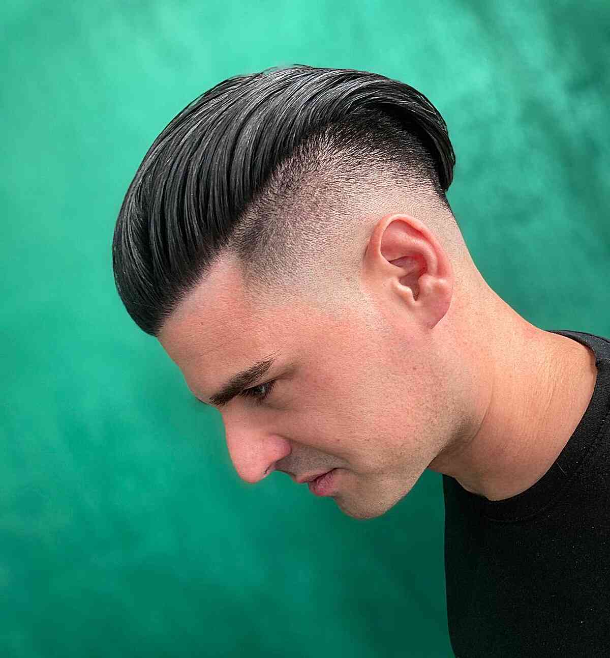 Medium-Length Trending Disconnected Undercut for a Man