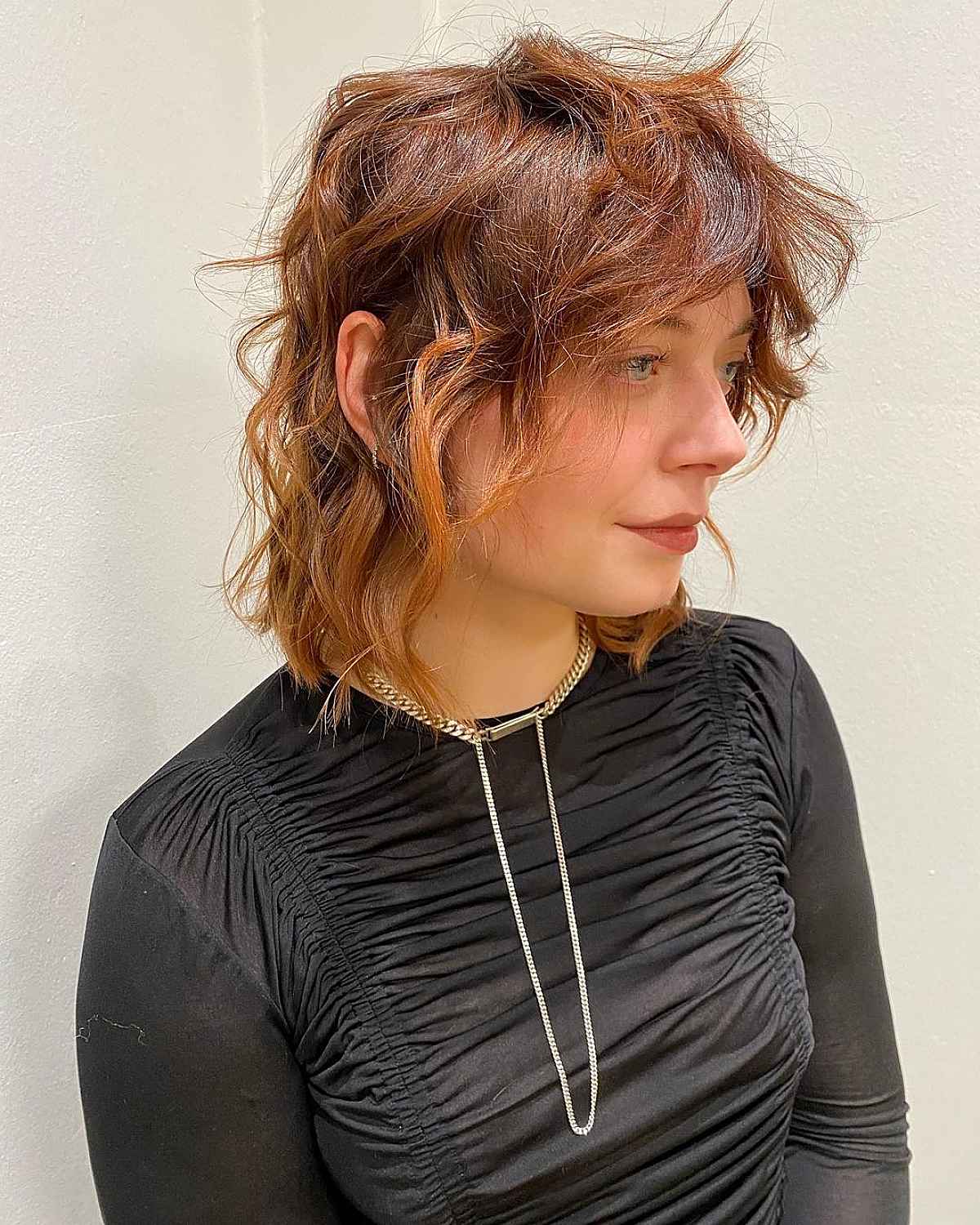 mullet-shag-with-curtain-fringe